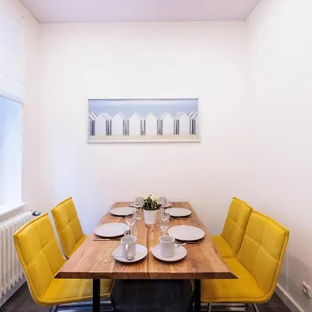 Elegante Wohnoase Am Kanal 아파트 *