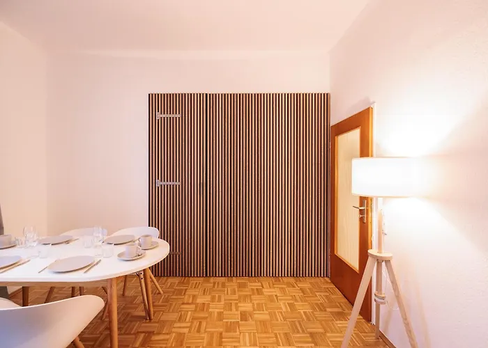 Elegante Wohnoase Am Kanal