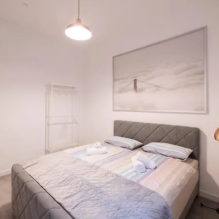 Elegante Wohnoase Am Kanal ハノーファー