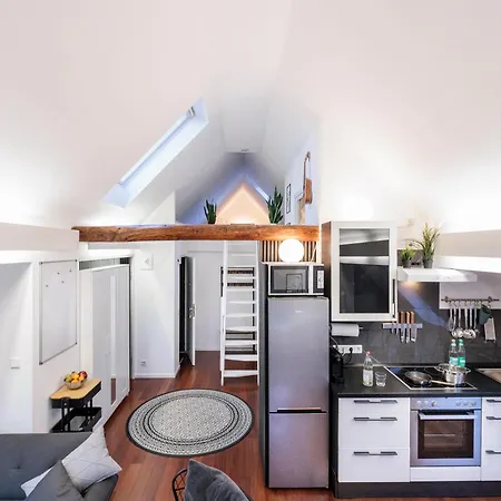 Elegante Wohnoase Am Kanal ハノーファー