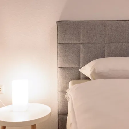 アパート Elegante Wohnoase Am Kanal *