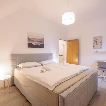 Elegante Wohnoase Am Kanal ハノーファー