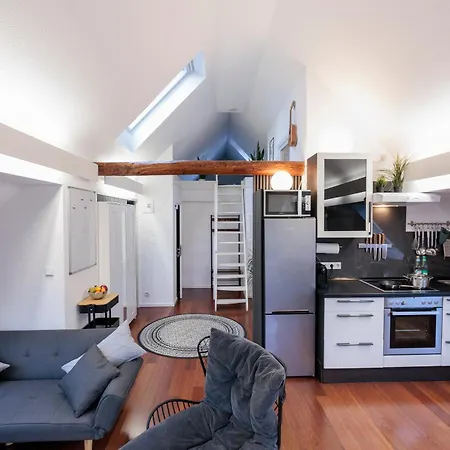 アパート Elegante Wohnoase Am Kanal ハノーファー