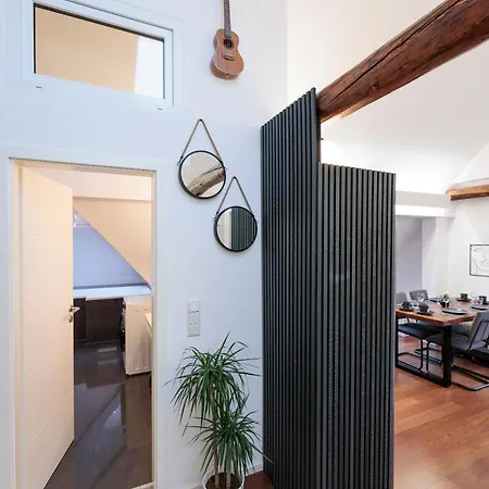 Elegante Wohnoase Am Kanal アパート